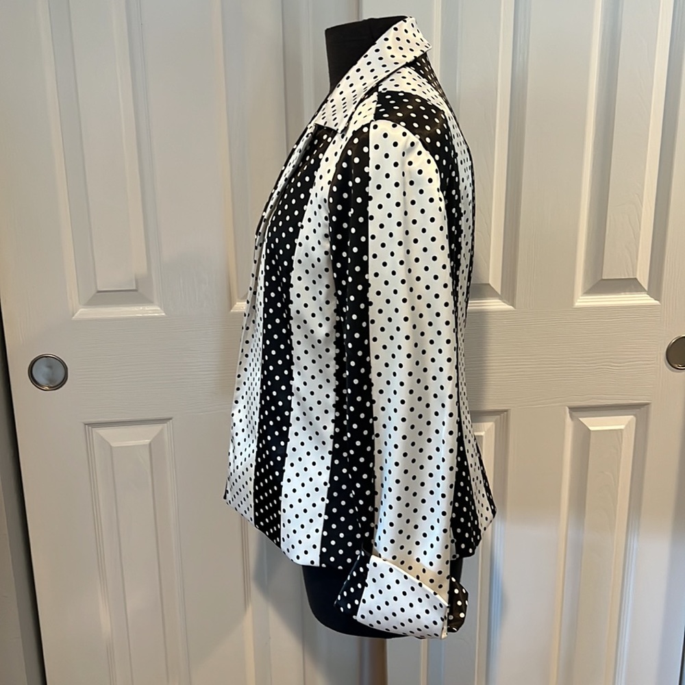 Vintage black and white polka dots women’s blazer! Size 12 - Picture 2 of 6